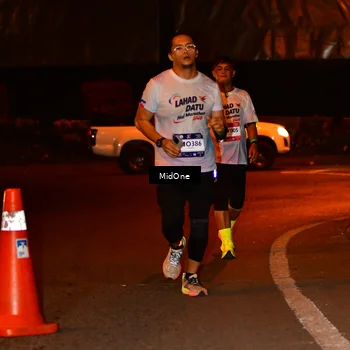 Runner Photo 7673174
