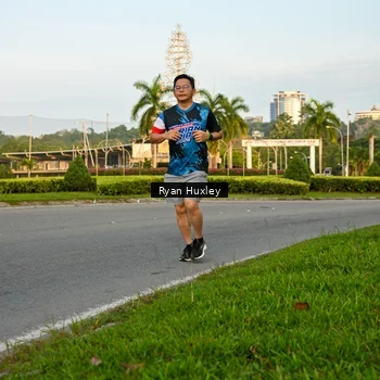 Runner Photo 7673179