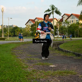 Runner Photo 7673183