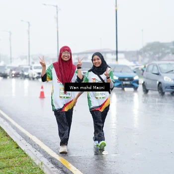 Runner Photo 7673186