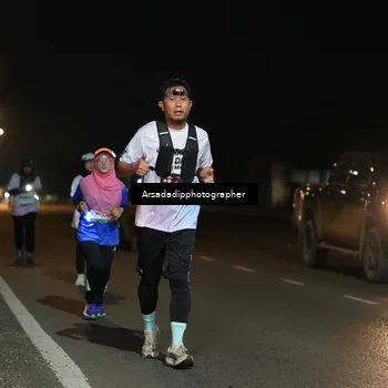 Runner Photo 7673206