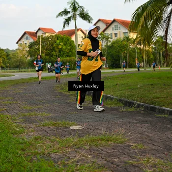 Runner Photo 7673207