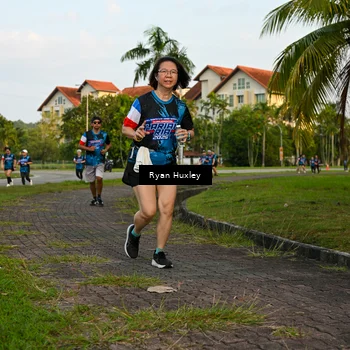 Runner Photo 7673209