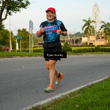 Runner Photo 7673218