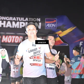 Runner Photo 7673227
