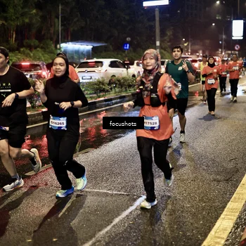 Runner Photo 7673242