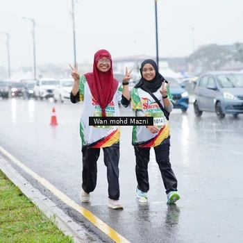 Runner Photo 7673247