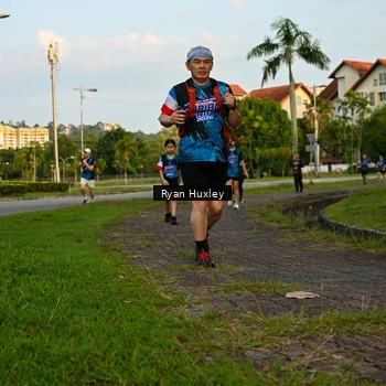 Runner Photo 7673250