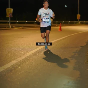 Runner Photo 7673261