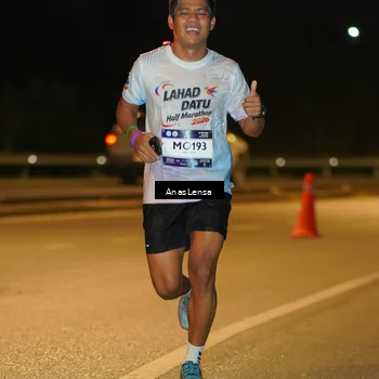 Runner Photo 7673265