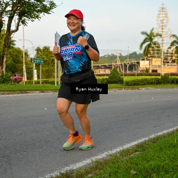 Runner Photo 7673268