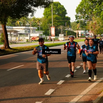 Runner Photo 7673271