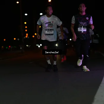 Runner Photo 7673289