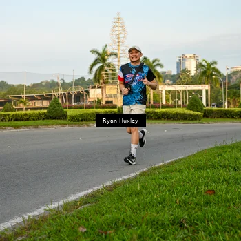 Runner Photo 7673296