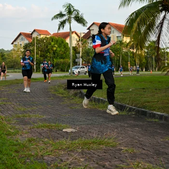 Runner Photo 7673327