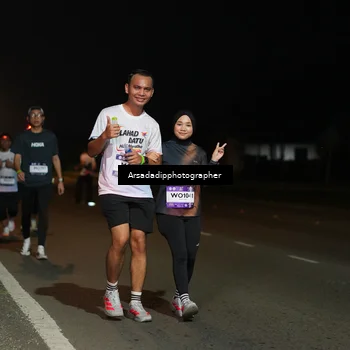 Runner Photo 7673342