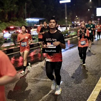 Runner Photo 7673343