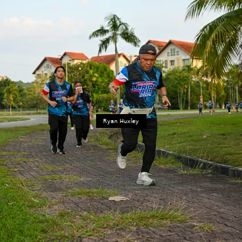 Runner Photo 7673344