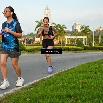 Runner Photo 7673355