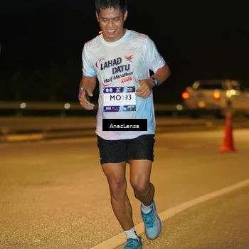 Runner Photo 7673357