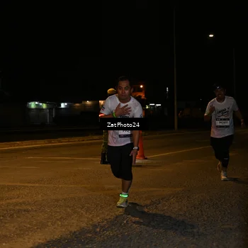 Runner Photo 7673358