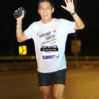 Runner Photo 7673363