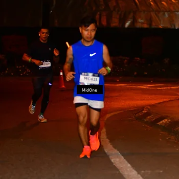 Runner Photo 7673368