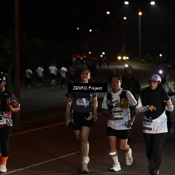 Runner Photo 7673392