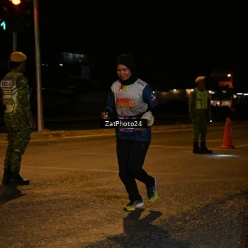 Runner Photo 7673393