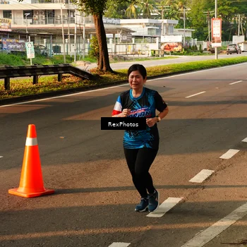 Runner Photo 7673400