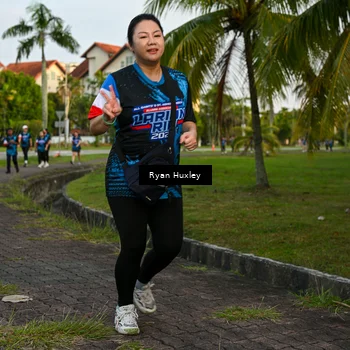 Runner Photo 7673429