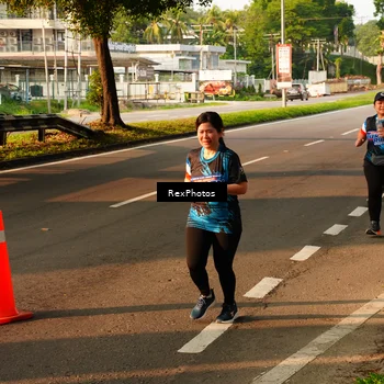 Runner Photo 7673430