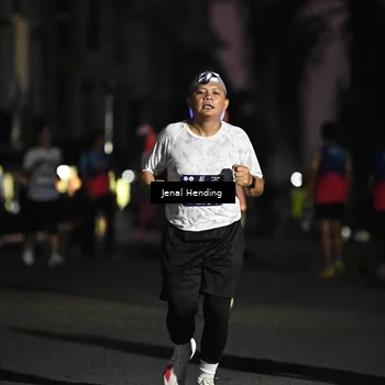 Runner Photo 7673443
