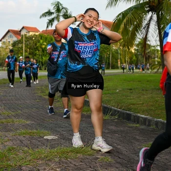 Runner Photo 7673446