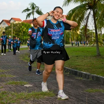Runner Photo 7673457