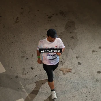 Runner Photo 7673459