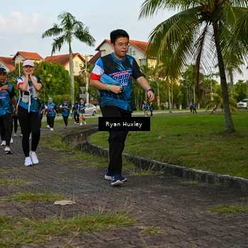 Runner Photo 7673483
