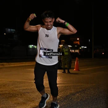 Runner Photo 7673524