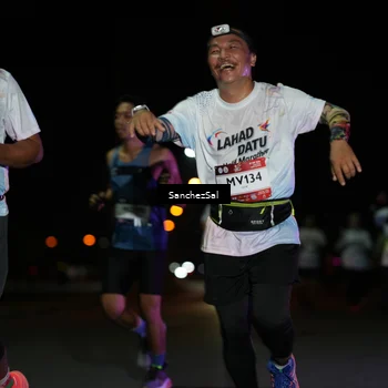 Runner Photo 7673526