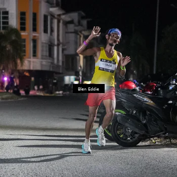 Runner Photo 7673529