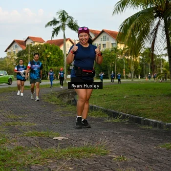 Runner Photo 7673544