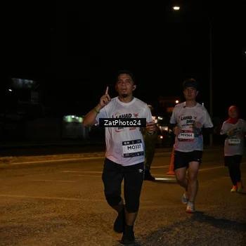 Runner Photo 7673559
