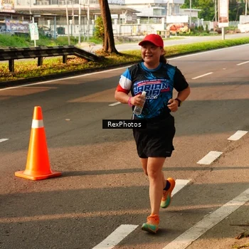 Runner Photo 7673564