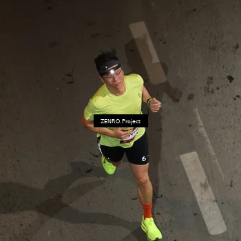 Runner Photo 7673570