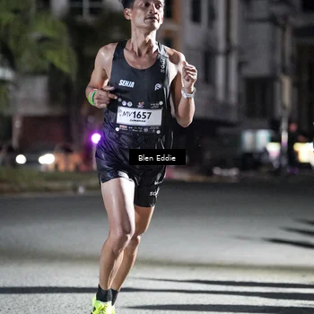Runner Photo 7673575