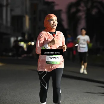 Runner Photo 7673580