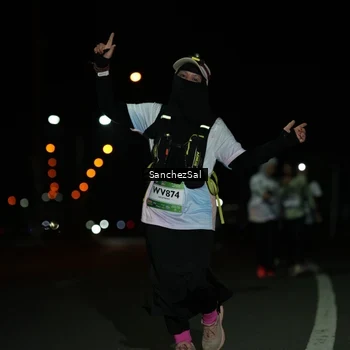 Runner Photo 7673585