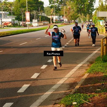Runner Photo 7673599