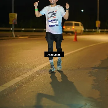 Runner Photo 7673600