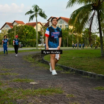 Runner Photo 7673618